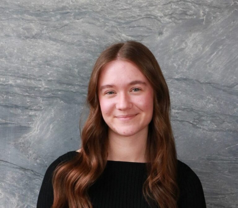 Headshot of Karina of the Tops Countertops team